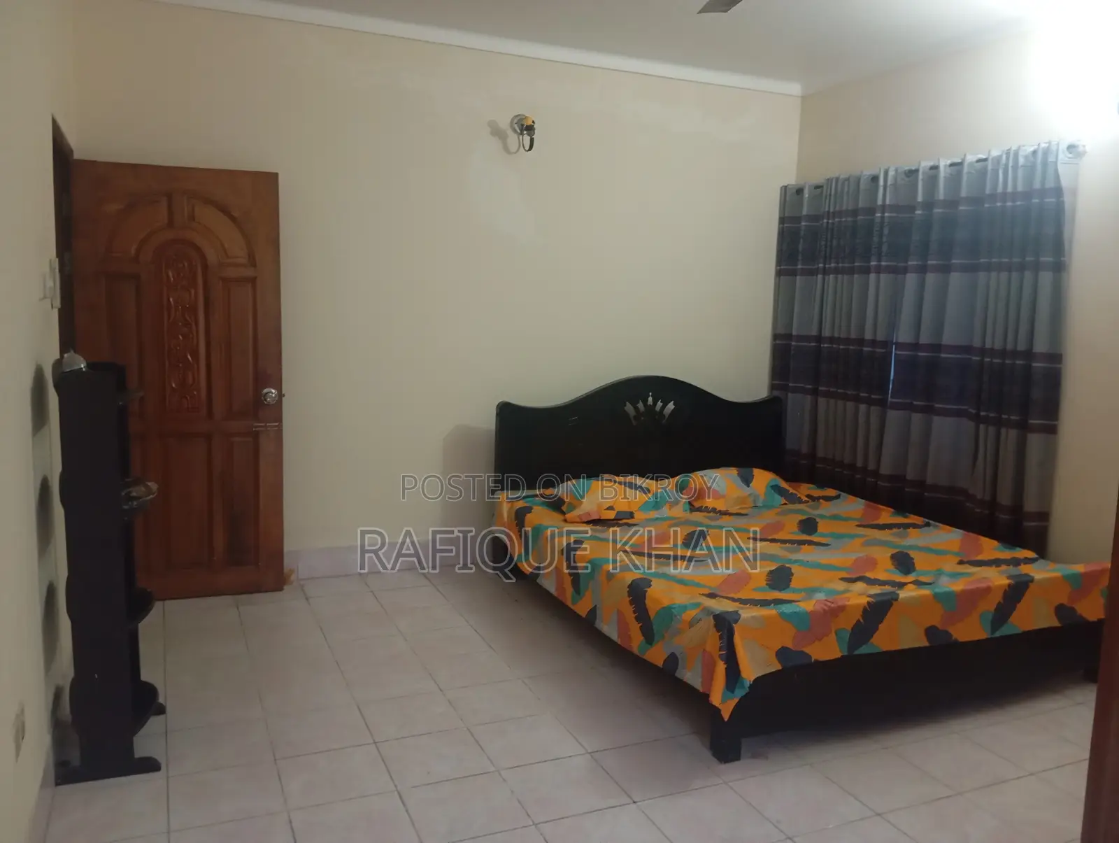 Furnished 5-Bedroom Apartment in White Place, Uposhohor for Rent in Uposhohor