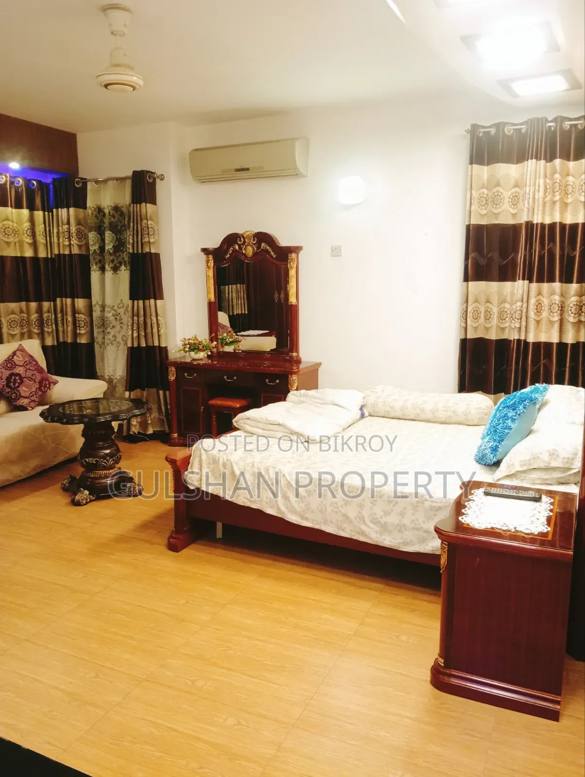 Furnished 4-Bedroom Bedsitter in Hotel Six Seasons, Gulshan for Rent in Gulshan