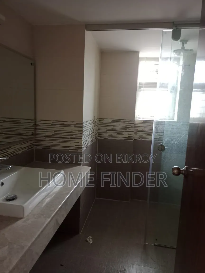 4bdrm Apartment in Gulshan for rent in Gulshan