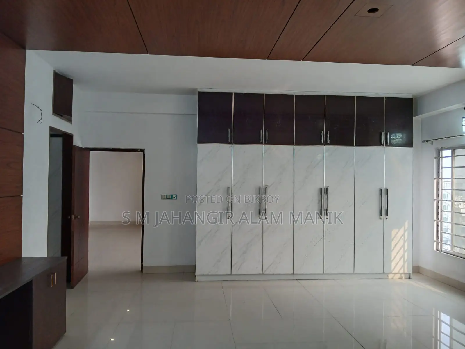 Furnished 4 Bedroom Apartment in Bashundhara 267, Basundhara for sale in Basundhara