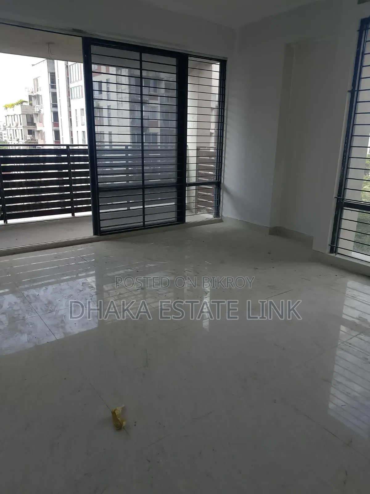 4-Bedroom Apartment in Dhanmondi for Sale in Dhanmondi