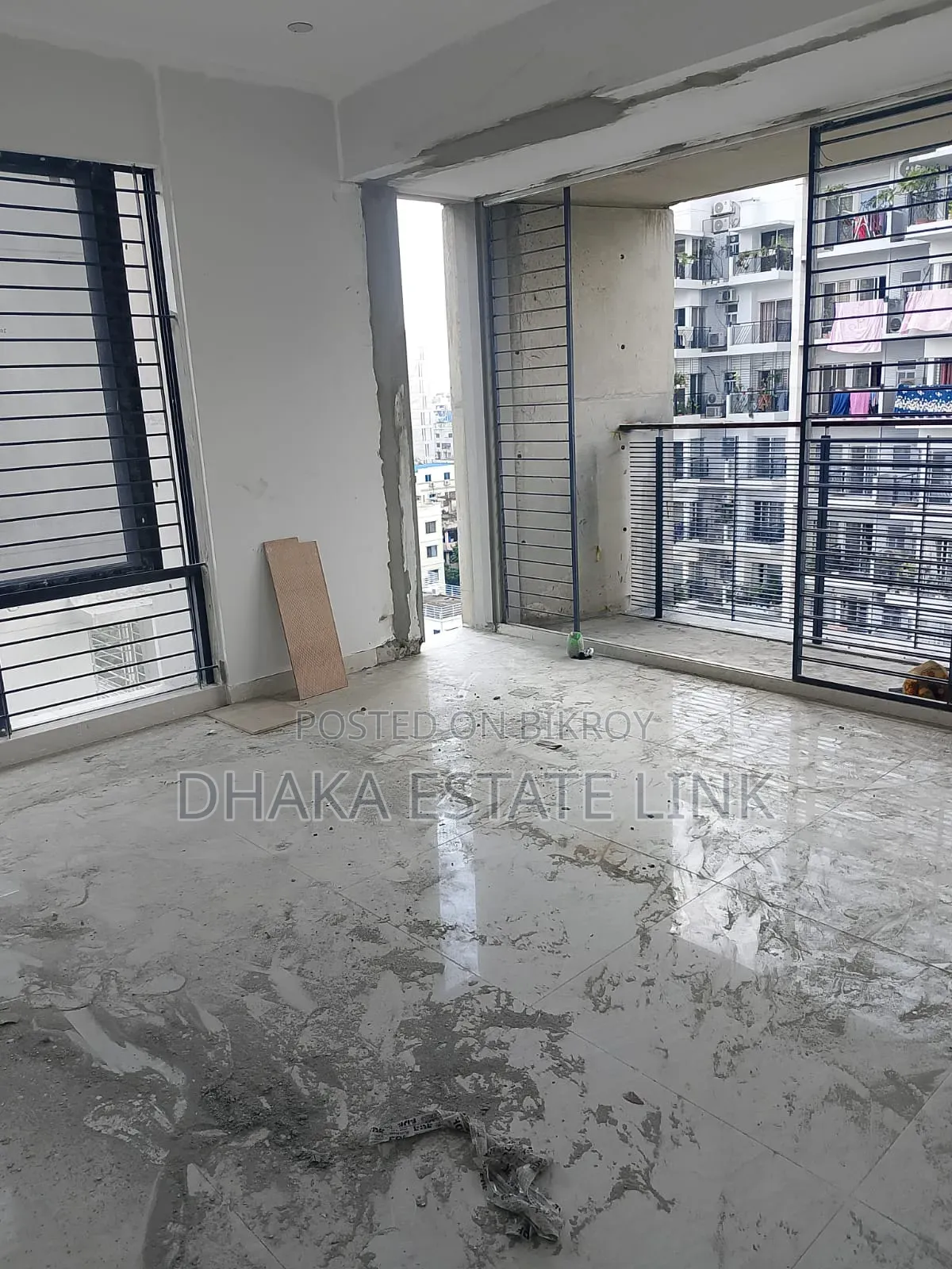 4-Bedroom Apartment in Dhanmondi for Sale in Dhanmondi