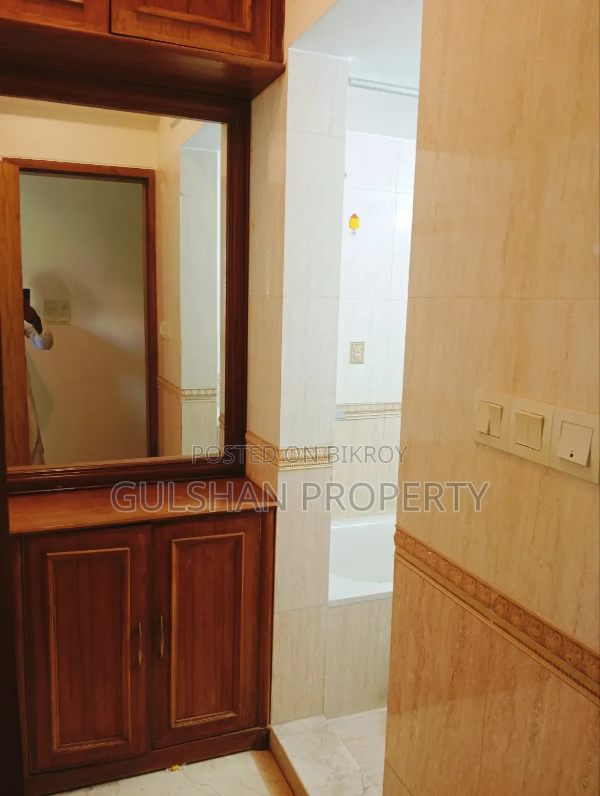 3-Bedroom Bedsitter in West Gulshan for rent in Gulshan