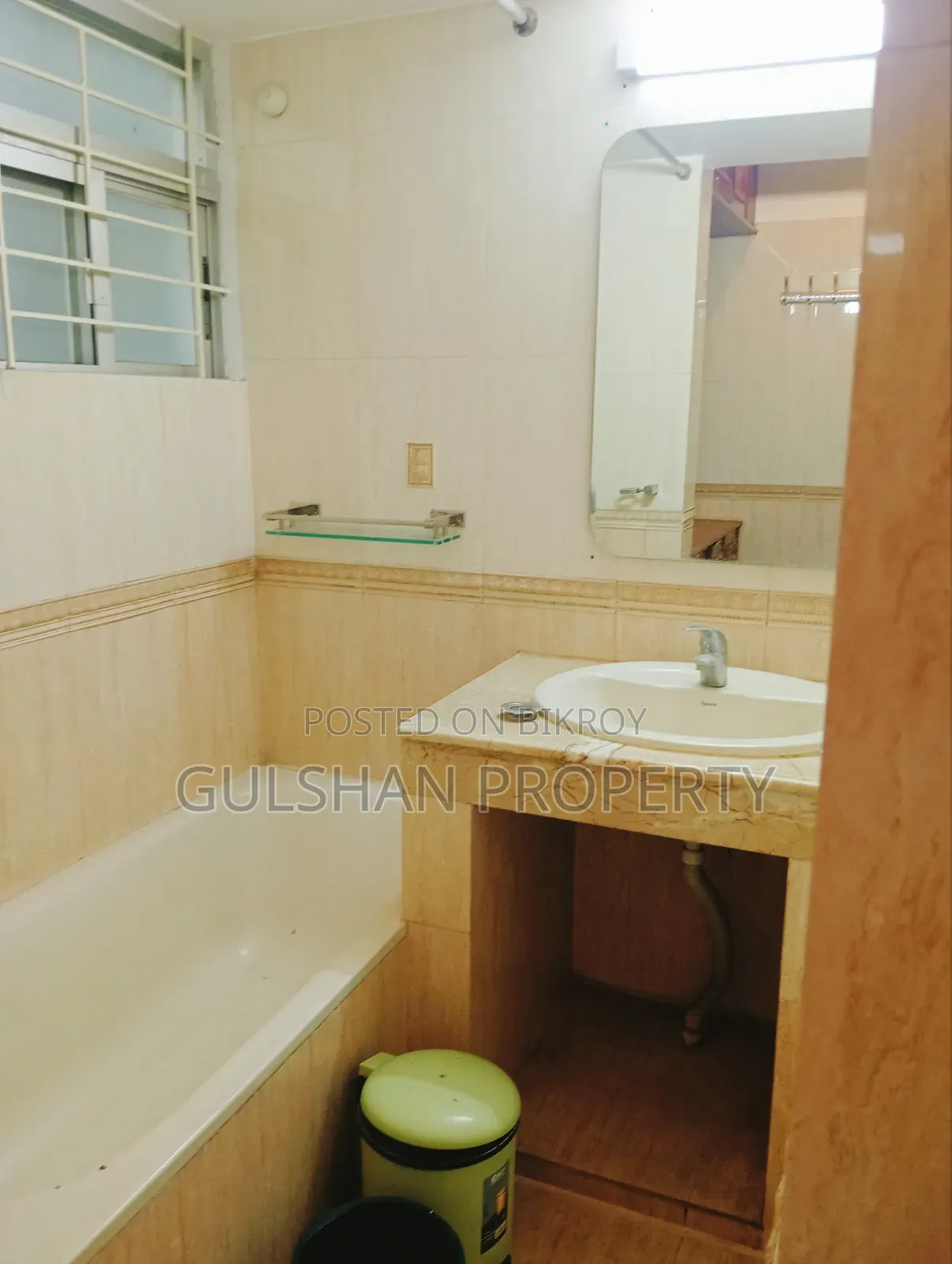 3-Bedroom Bedsitter in West Gulshan for rent in Gulshan