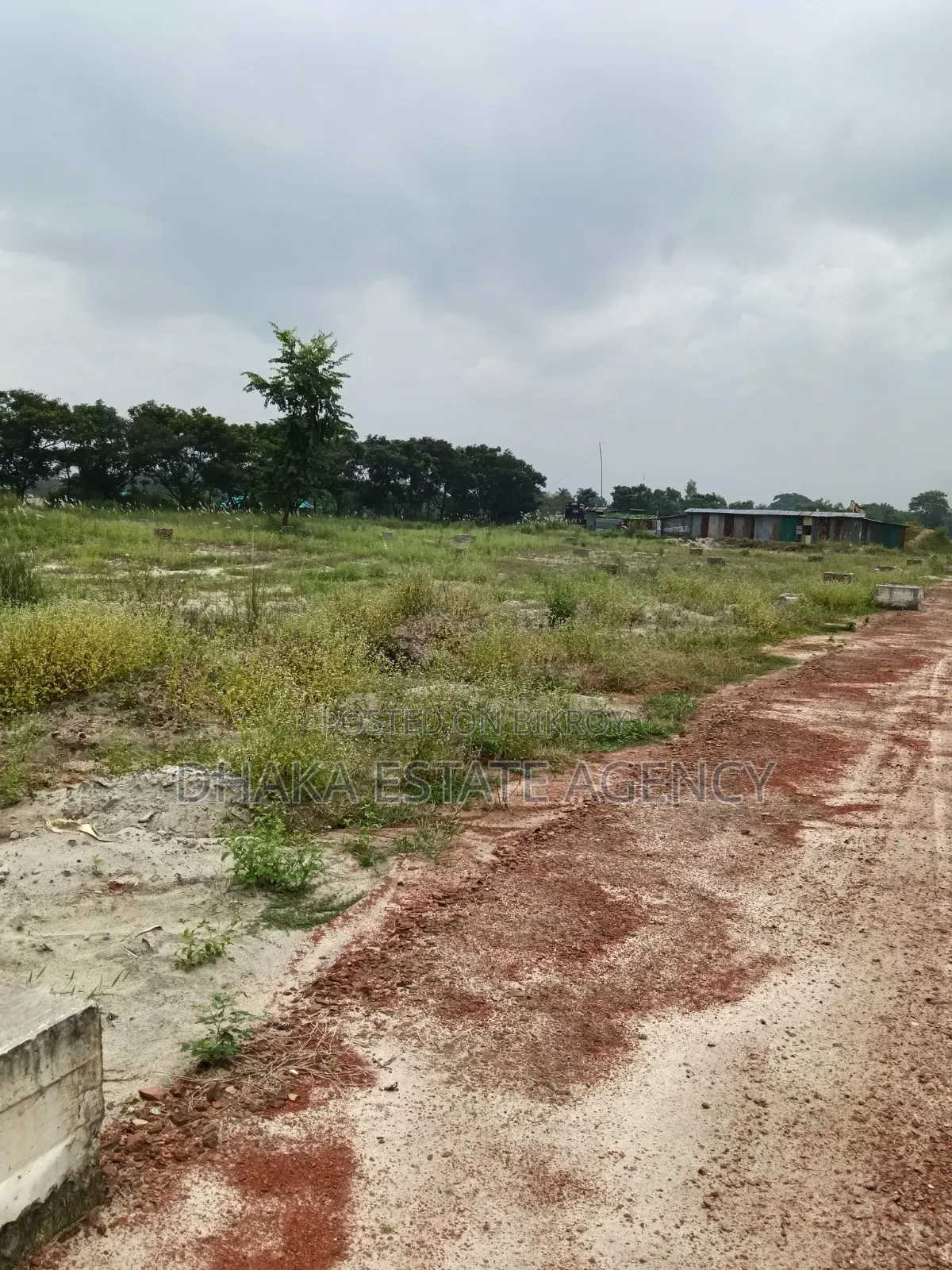 Sector-28, East Facing 3 Katha Plot Sale in Purbachal