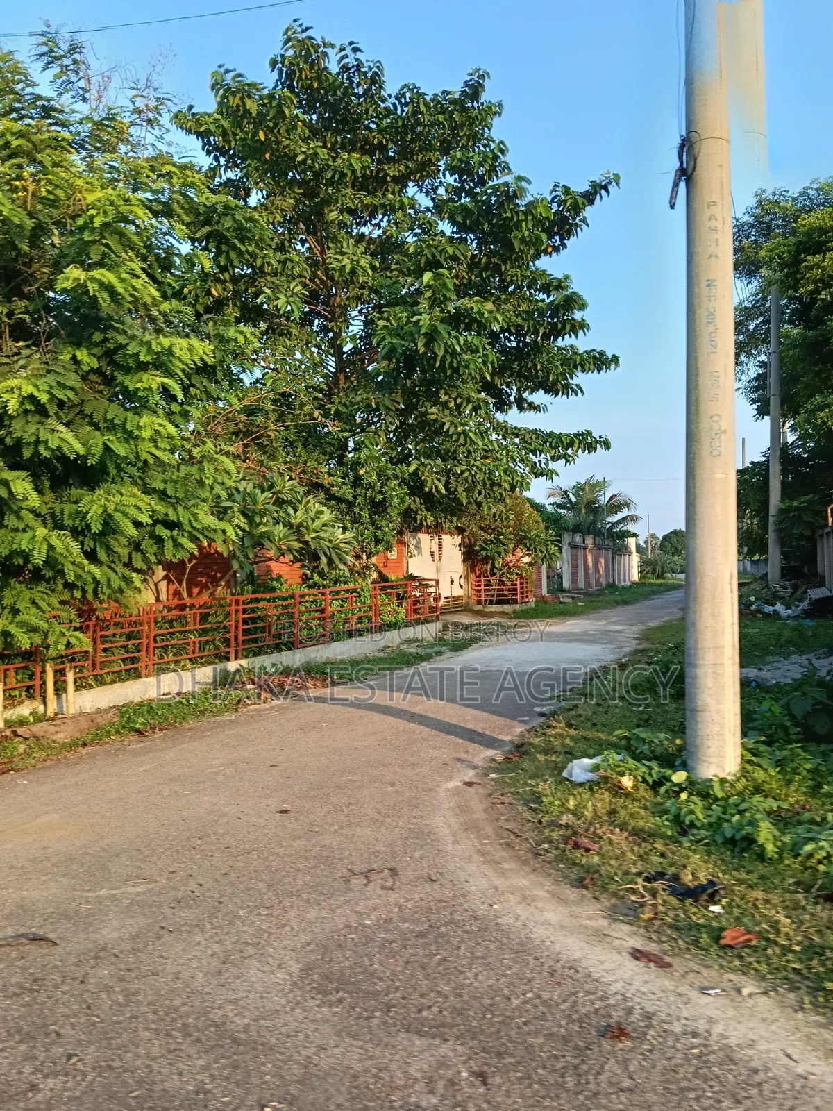 Sector-8, Road-402, East Facing 5 Katha Plot Sale in Purbachal
