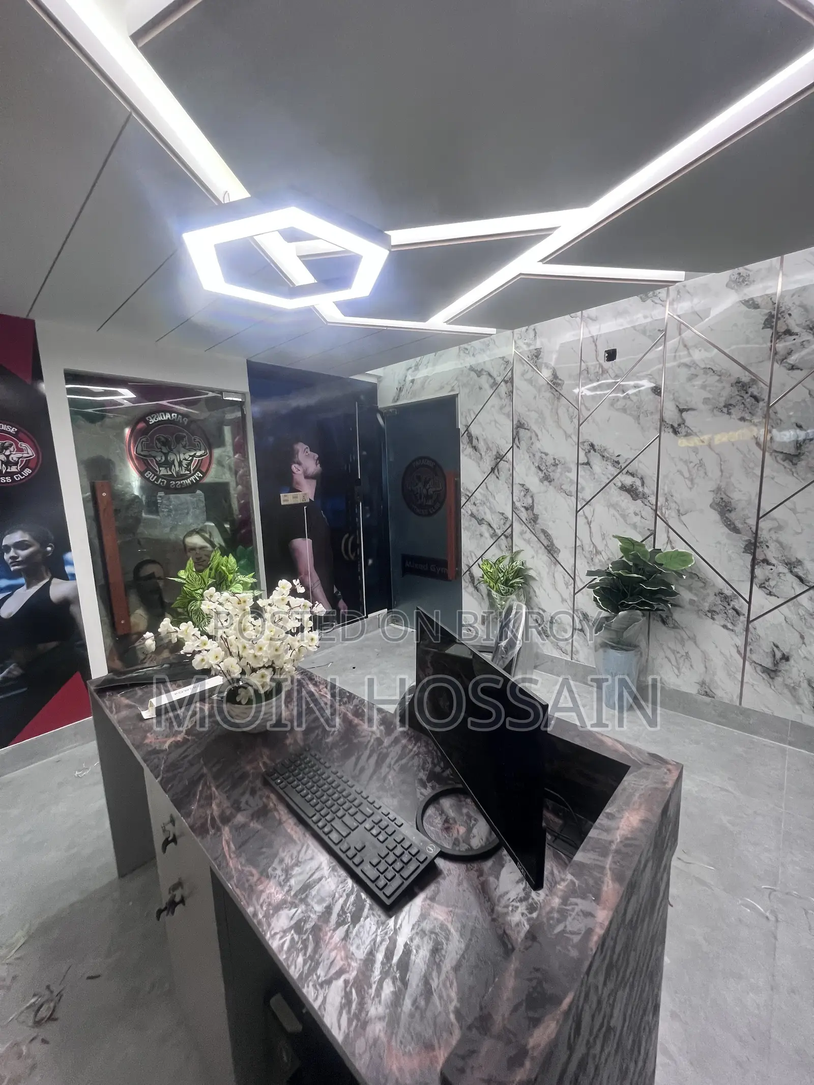 A total of 9,000 sq ft commercial space available for rent in a prime location in Dhaka Uddan
