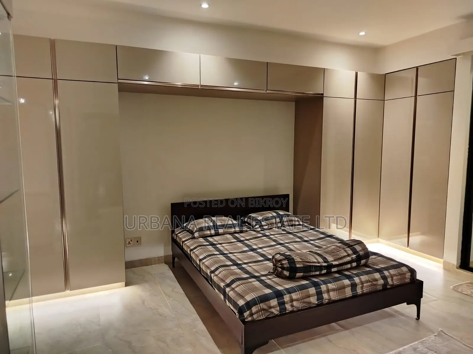 3-Bedroom Apartment in Basundhara for sale in Basundhara