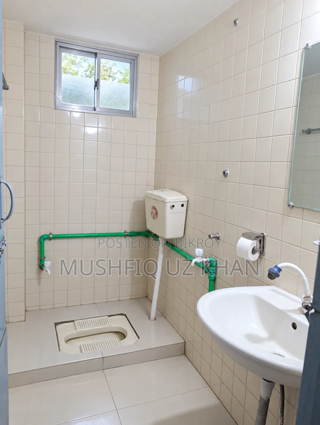 Furnished 3-bedroom Bedsitter in Paltan for rent in Paltan