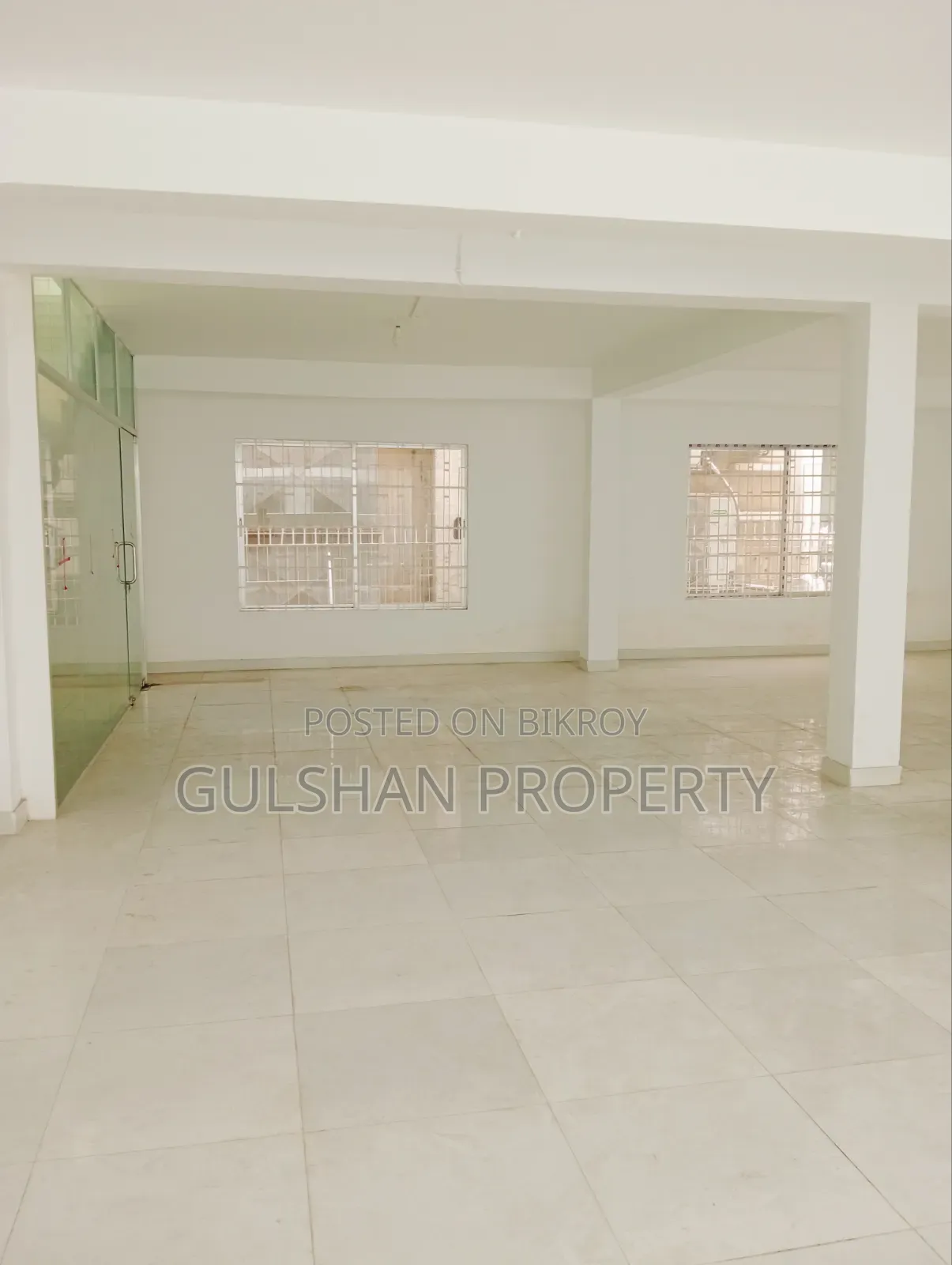 3000 SFT Super Location Rent for Showroom and Coffee Shop Restaurant in Gulshan