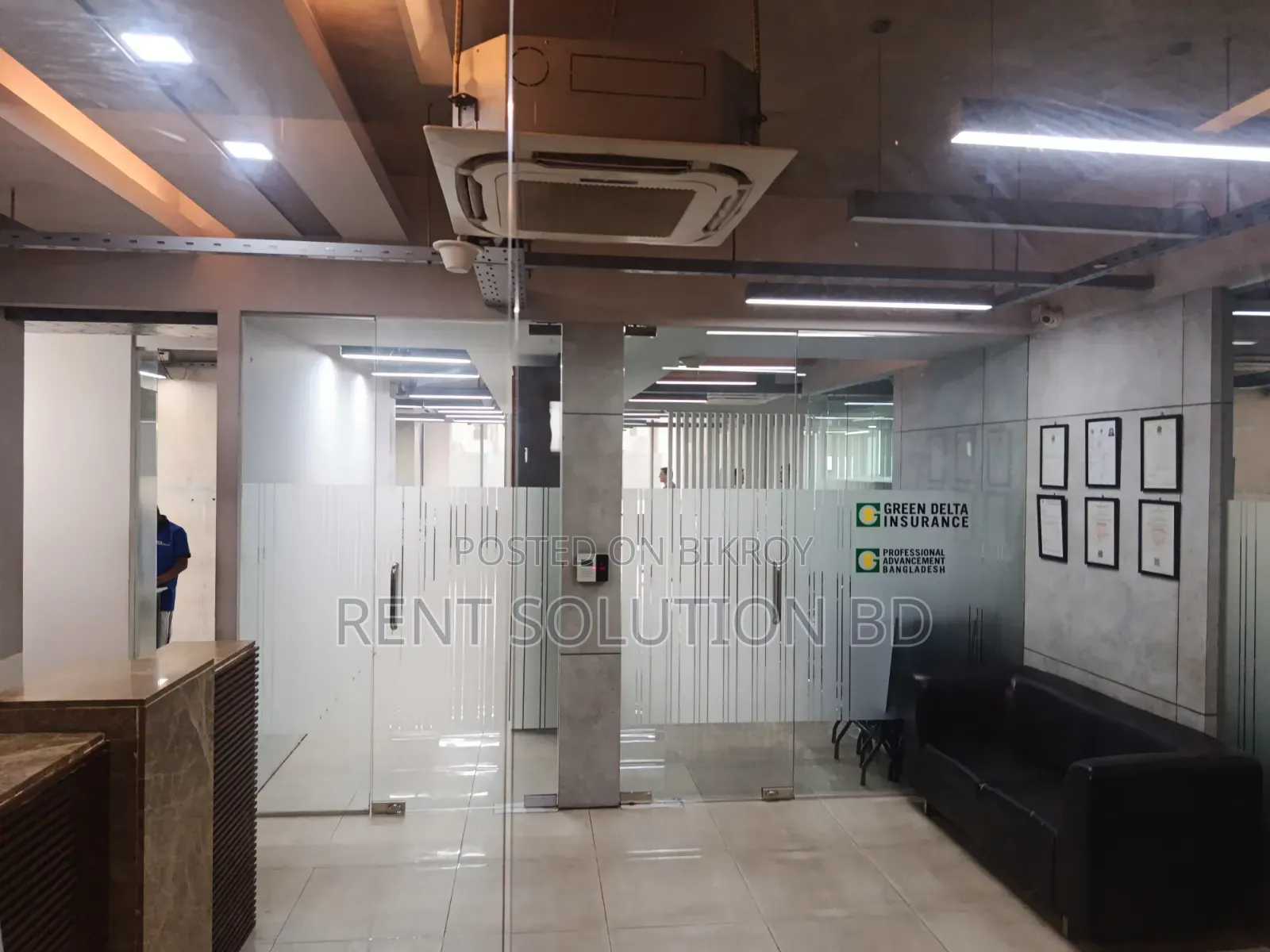 Brand New Commercial Office Space Rent at Gulshan 1 in Gulshan