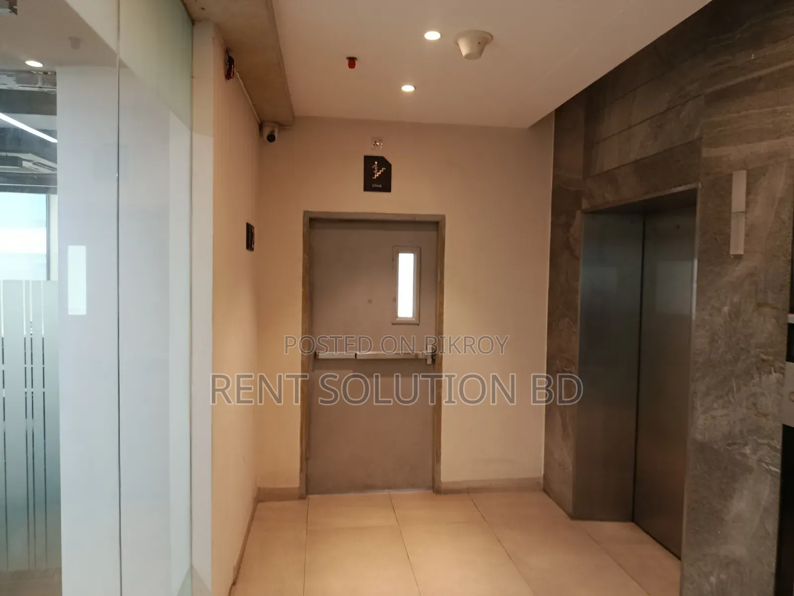 Brand New Commercial Office Space Rent at Gulshan 1 in Gulshan