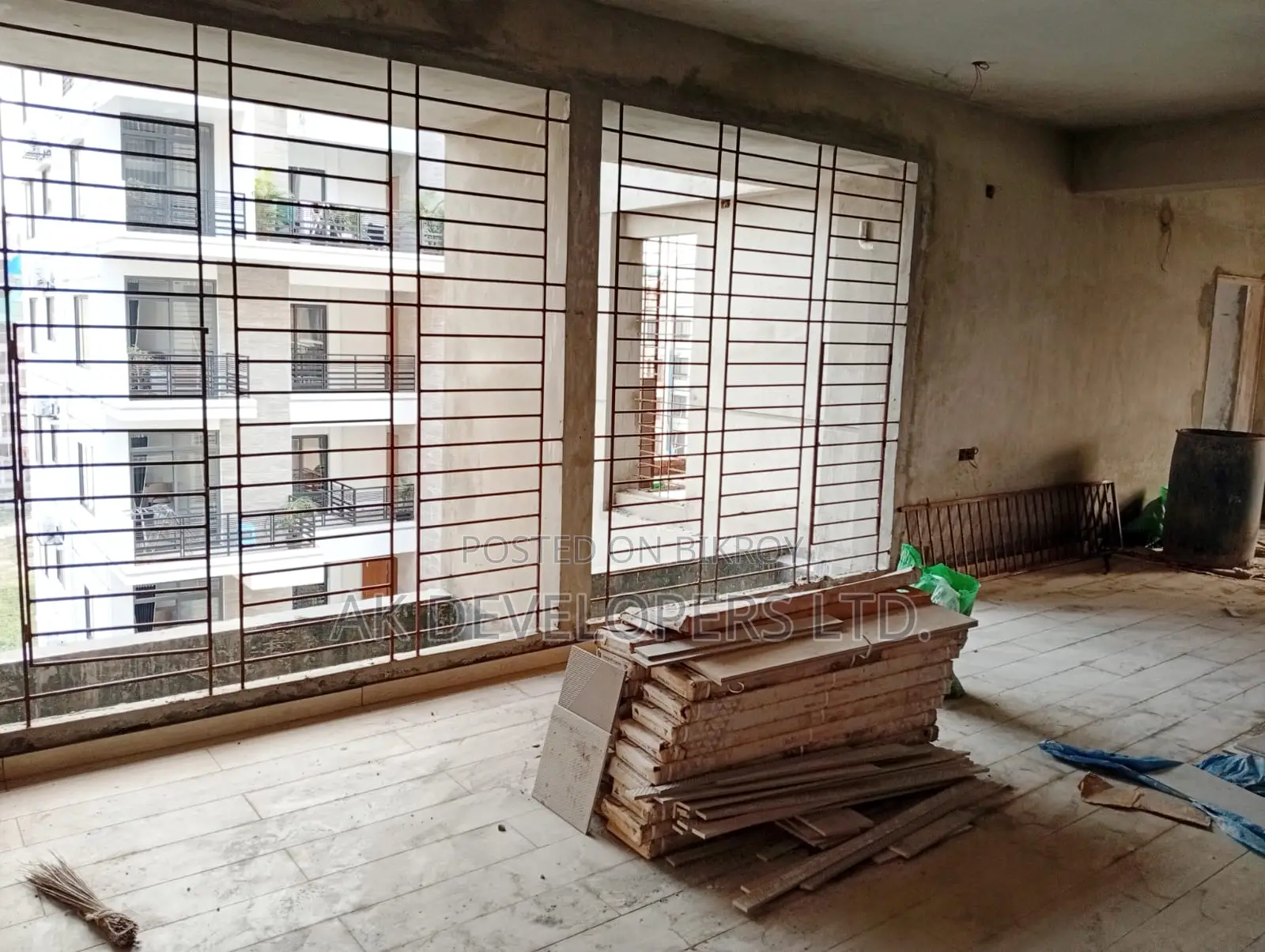 4 Bedroom Apartment in Sukoon, Basundhara for sale in Basundhara
