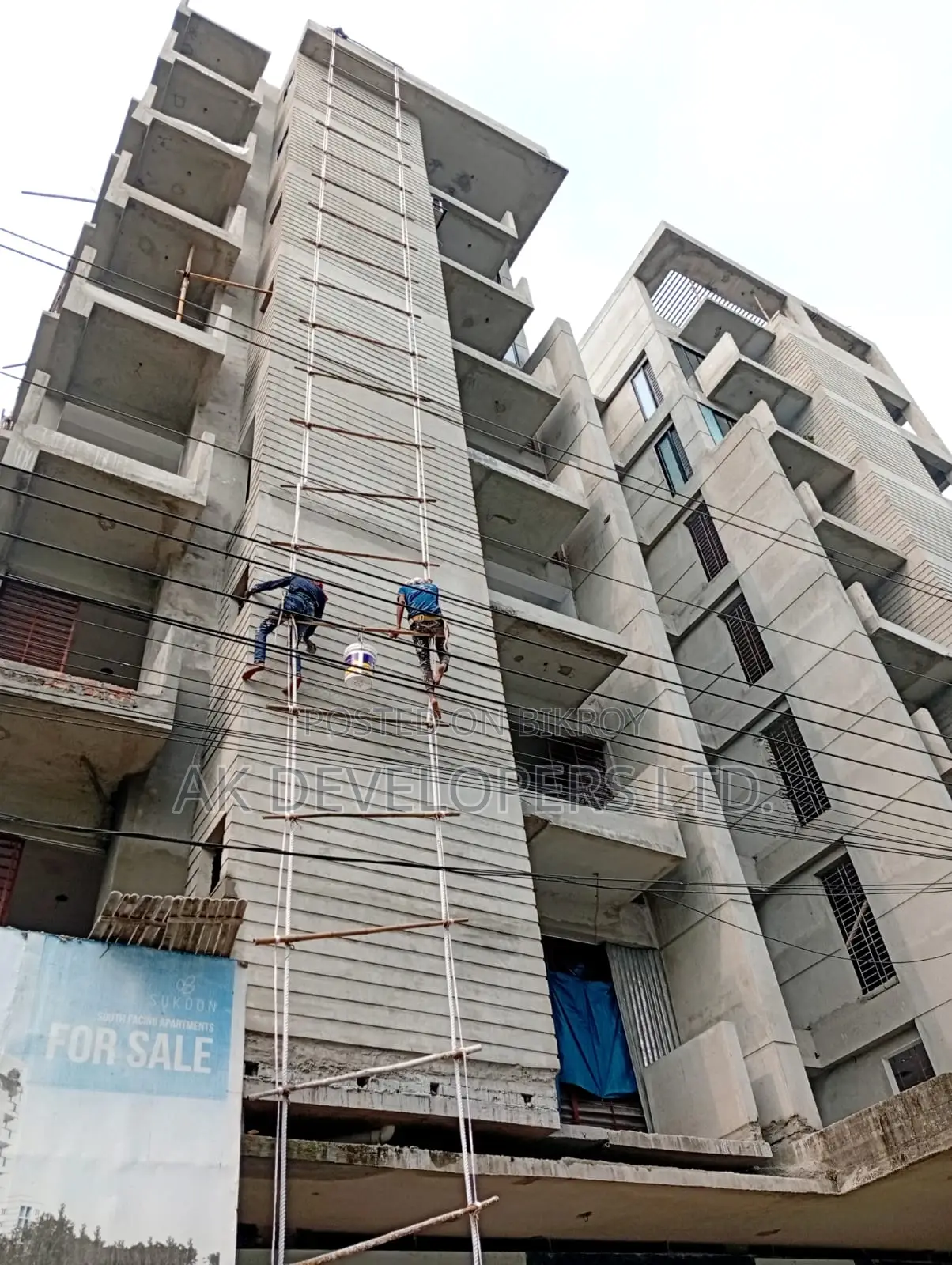 4 Bedroom Apartment in Sukoon, Basundhara for sale in Basundhara