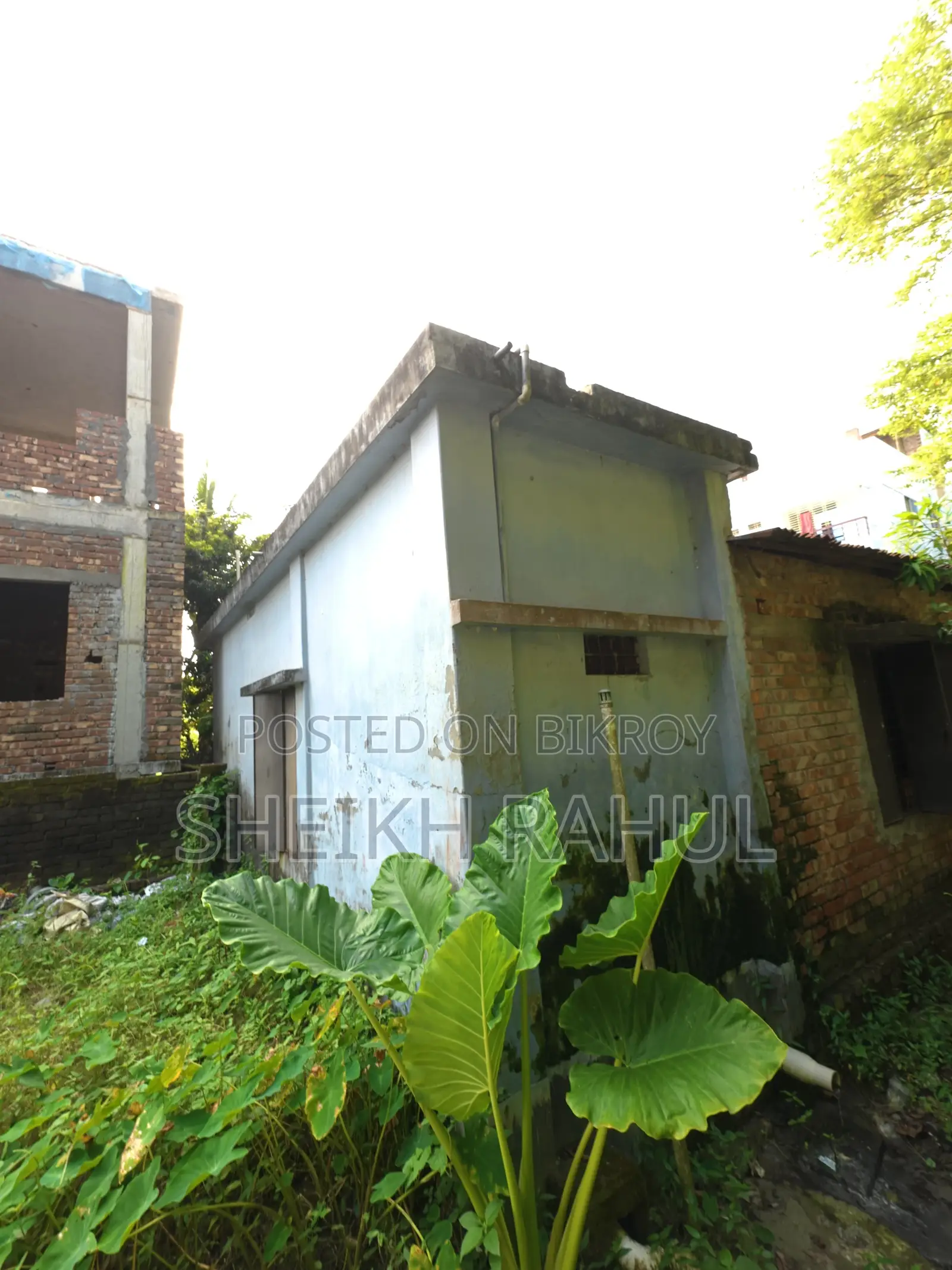 3-Bedroom House in Unknown, Gollamari for sale in Gollamari