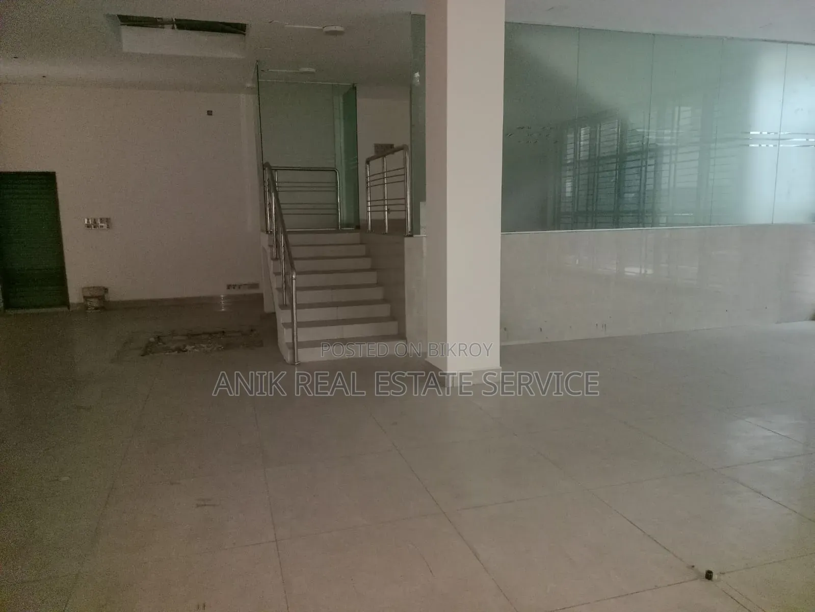 Commercial Ground Floor Duplex 5400 SFT Office Space Rent at Gulshan in Gulshan