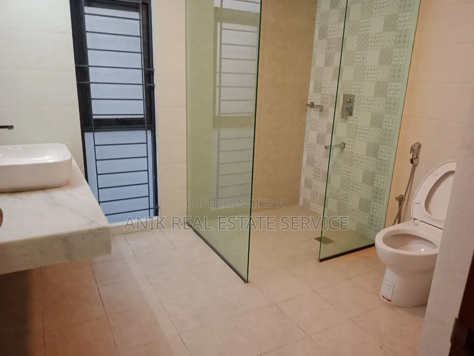 4 Bedroom Apartment in Anik Real Estate, Gulshan for rent in Gulshan