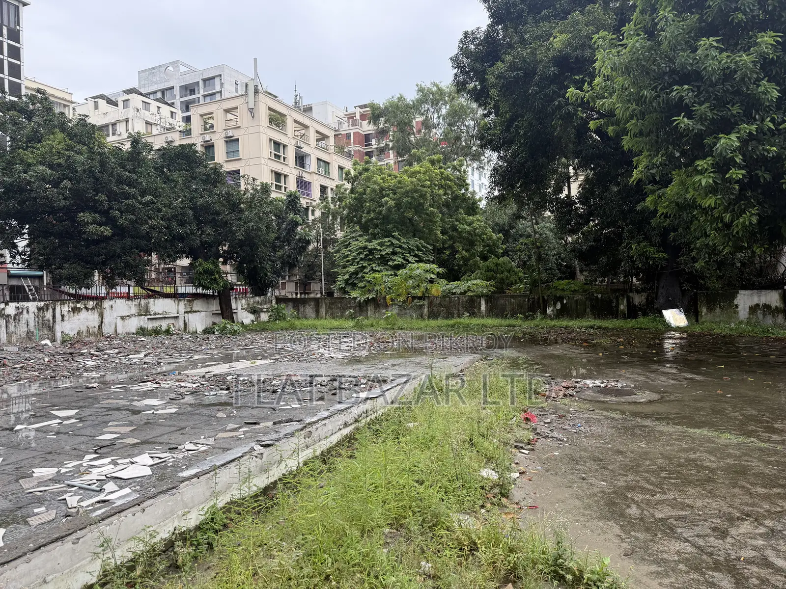 Gulshan Avenue 21.5 Katha Commercial Land Sale in Gulshan
