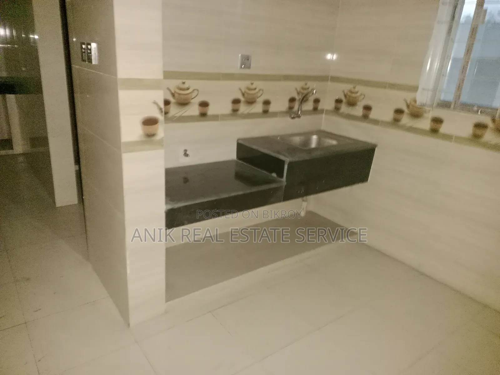 Commercial 3200 SFT Office Space Rent for Gulshan in Gulshan