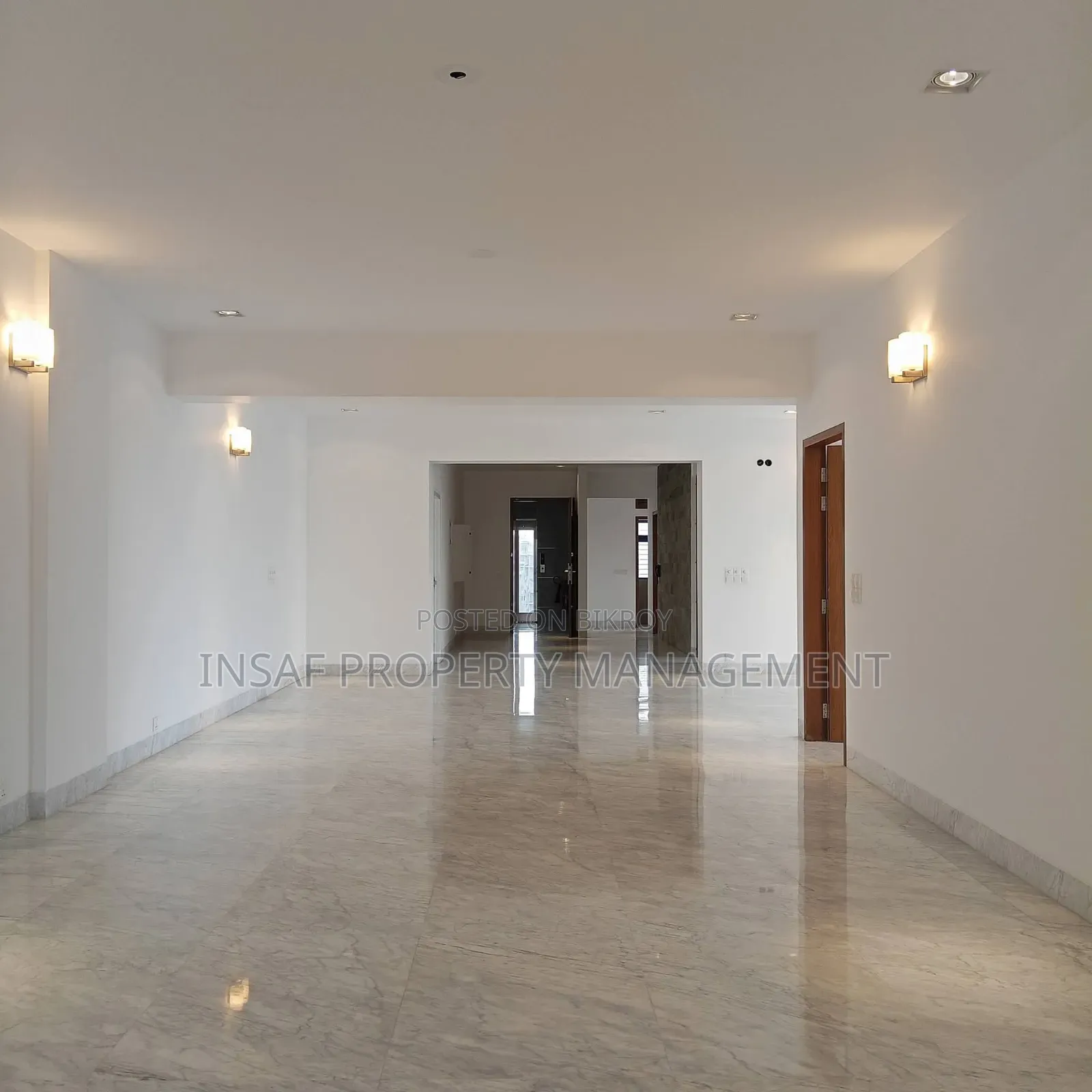 4 Bedroom Apartment in Gulshan for sale in Gulshan