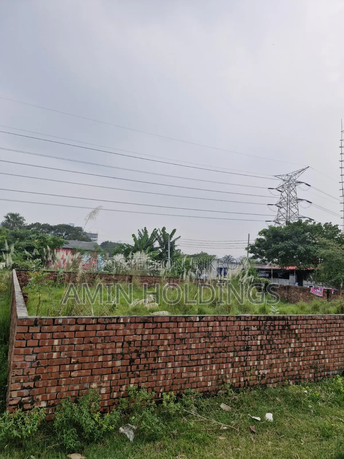 7.75 katha corner plot for sale at Road No. 5, Block K, Aftabnagar in Aftab Nagar