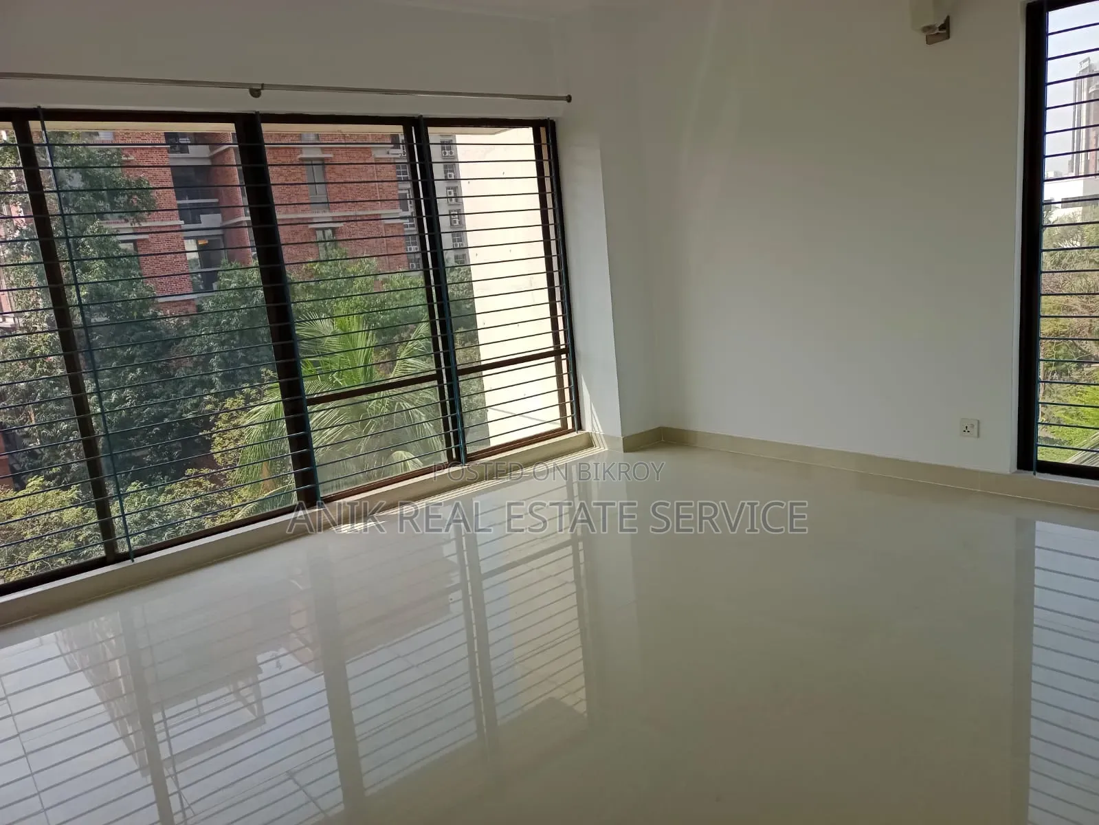 4 Bedroom Apartment in Anik Real Estate, Gulshan for sale in Gulshan