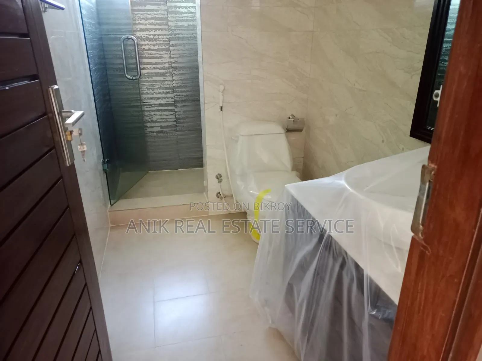 4 Bedroom Apartment in Anik Real Estate, Gulshan for sale in Gulshan