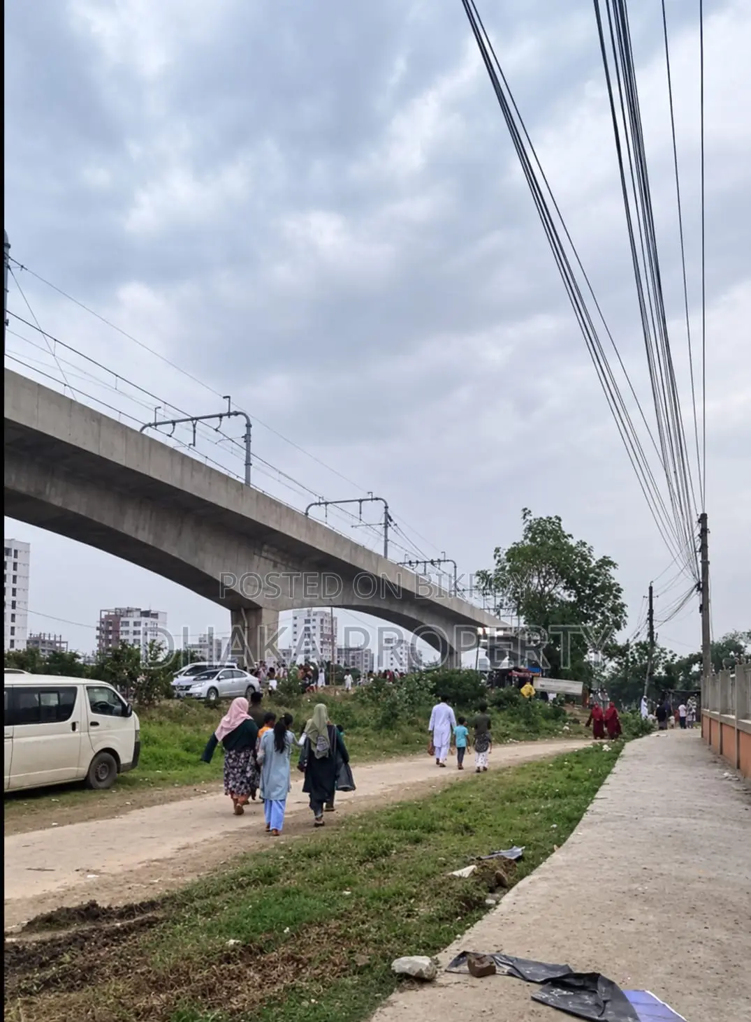 60ft T-Road 3 Katha South at Sector-17/K in Uttara