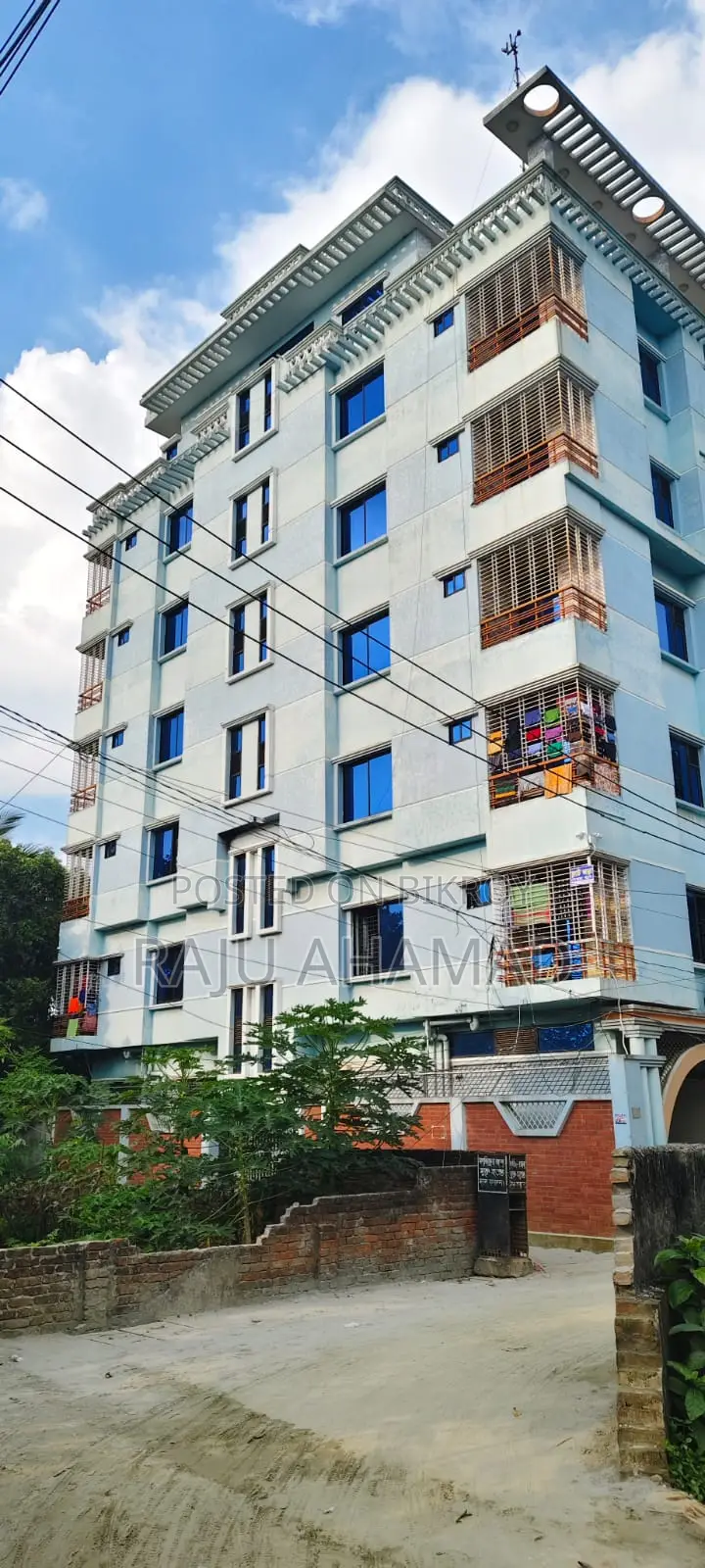 2 Bedrooms Apartment in Fatema Tower, Savar for rent in Savar