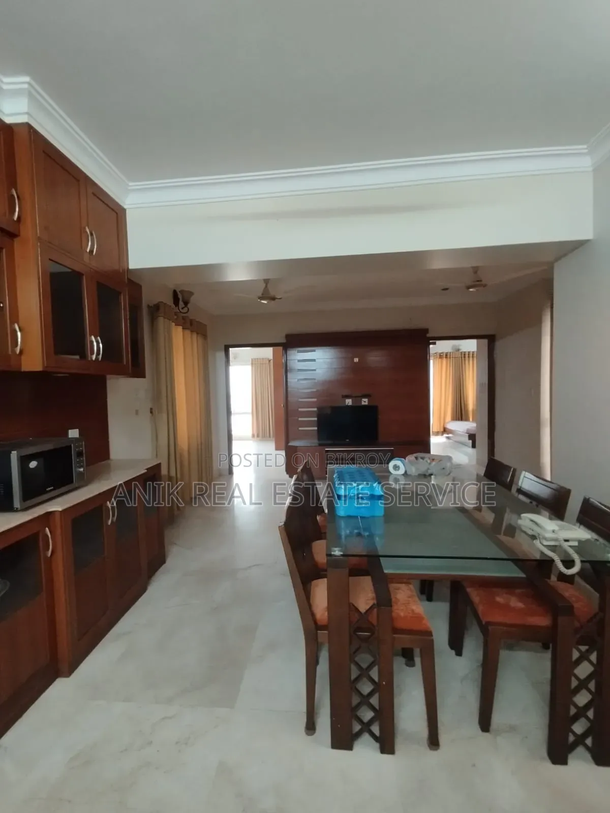 Furnished 3 Bedroom Apartment in Anik Real Estate, Gulshan for rent in Gulshan