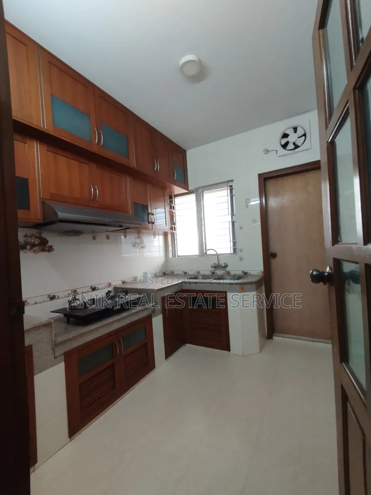 Furnished 3 Bedroom Apartment in Anik Real Estate, Gulshan for rent in Gulshan