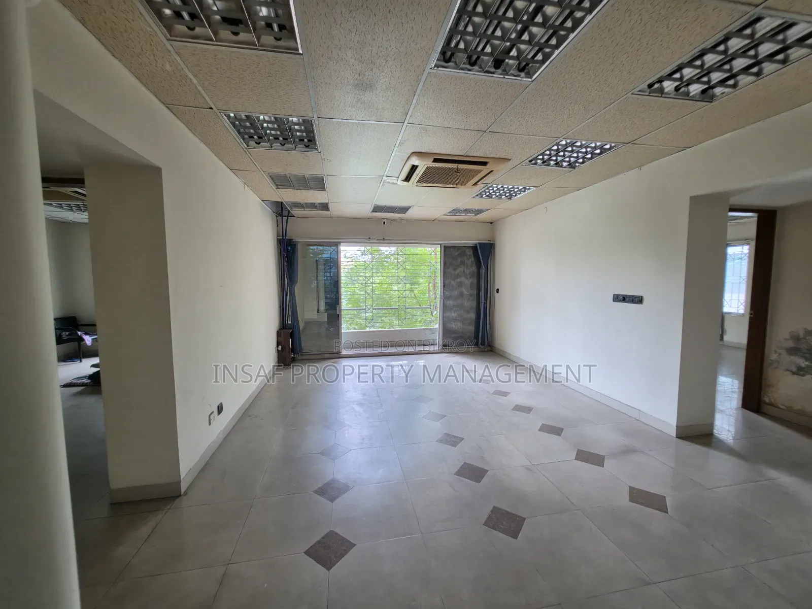 Prime 3000 SQFT Office Space/Apartment for Sale in Gulshan 1 Lake View in Gulshan