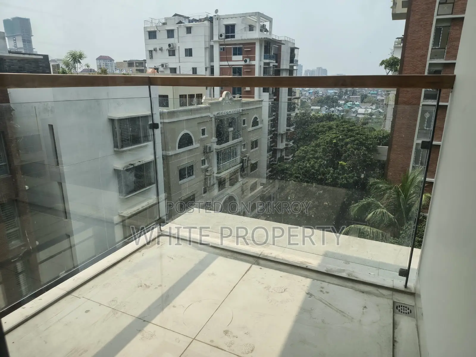 3 Bedroom Apartment in White Property, Gulshan for rent in Gulshan