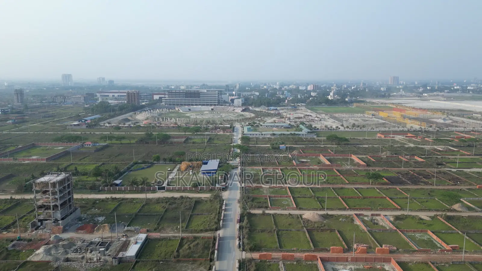 Close to Avenue Road 4 Katha Plot at Block-P in Basundhara