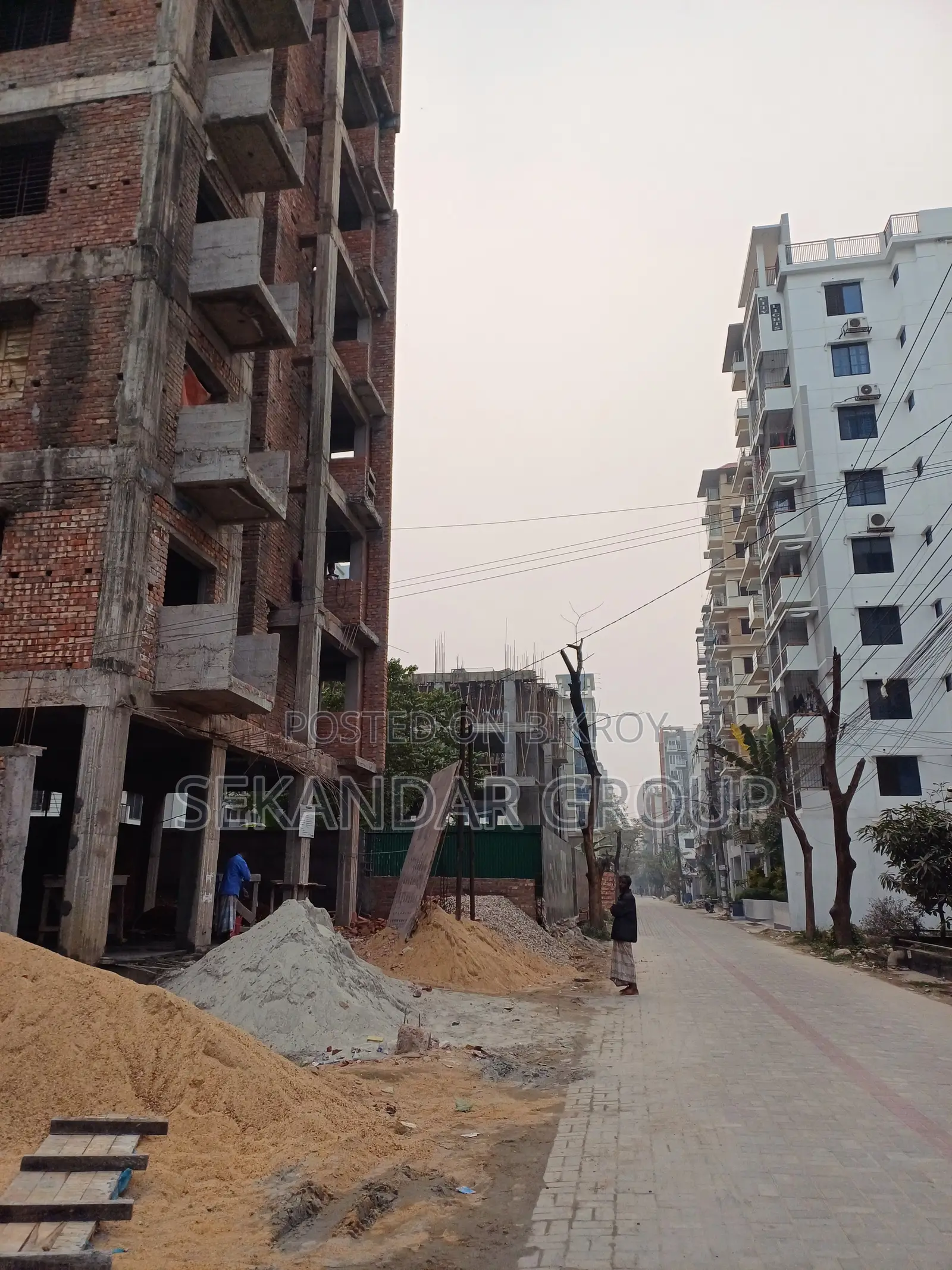 3 Katha Plot in Developed Zone at Block-K in Basundhara