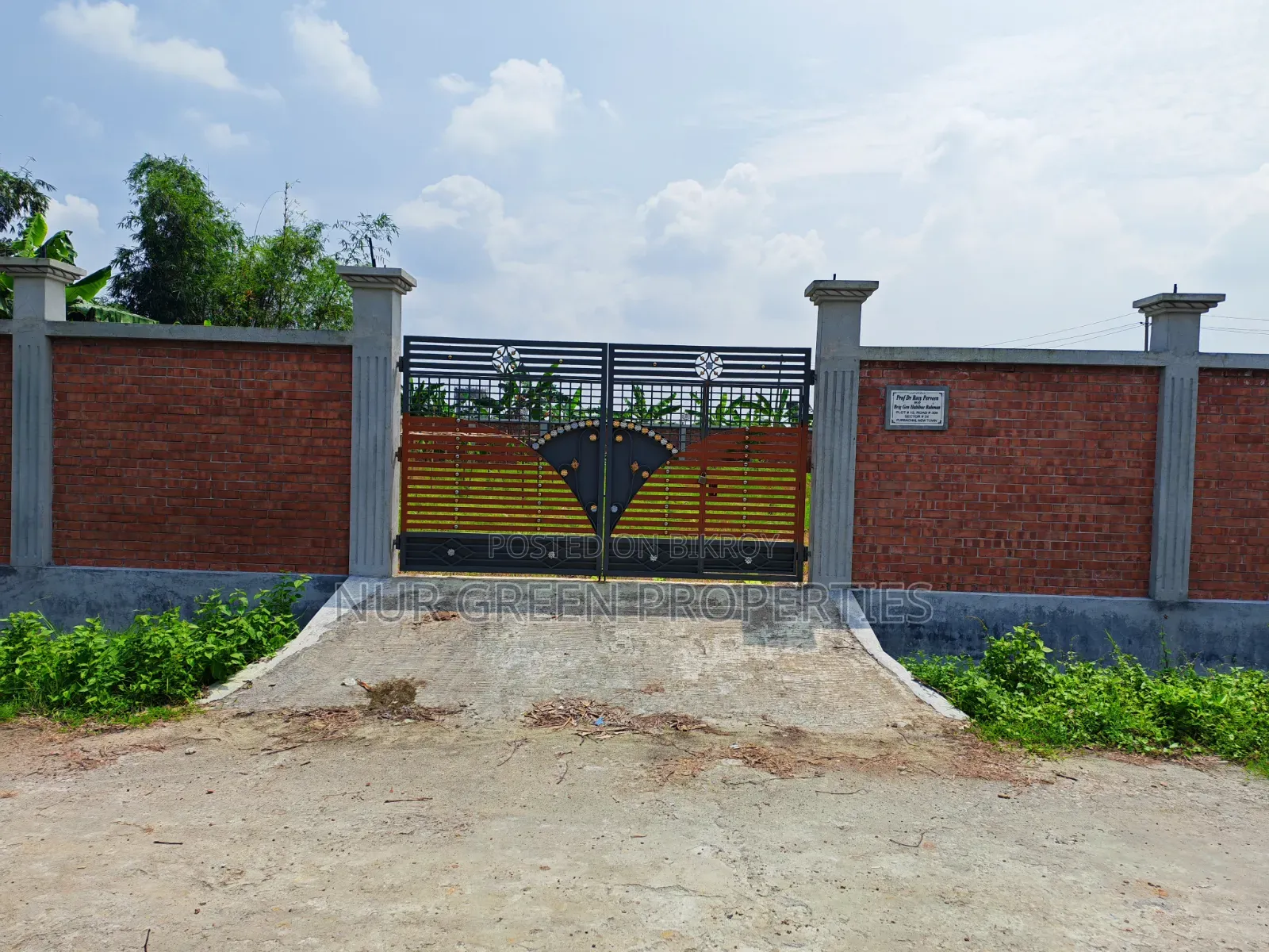 South-West Corner Plot for Sale in Sector 9 in Purbachal