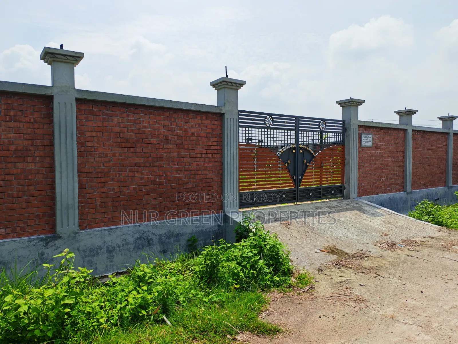 South-West Corner Plot for Sale in Sector 9 in Purbachal