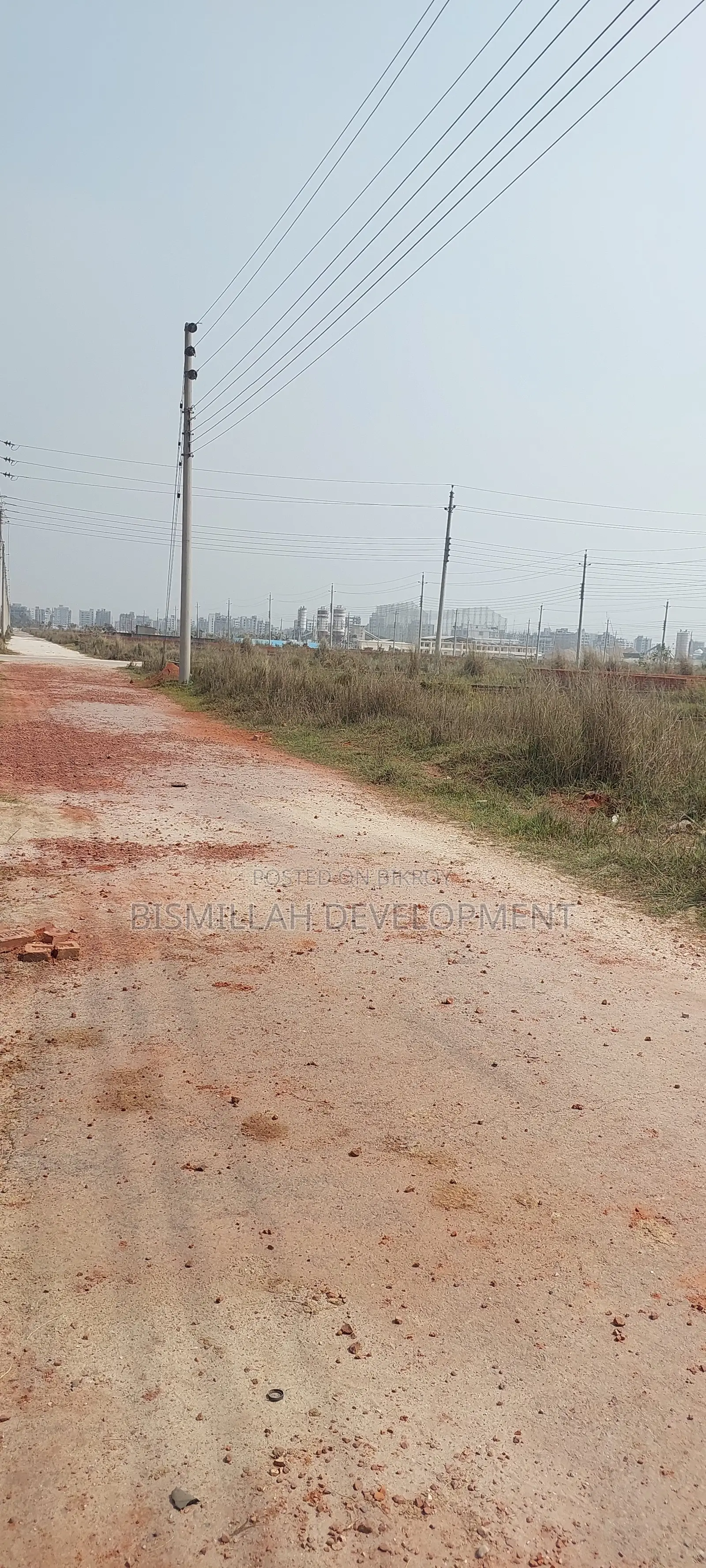 Land Sale 3 Katha N-Block South Face at Bashundhara R/A in Basundhara
