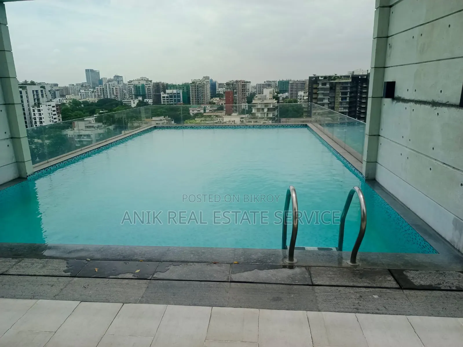 Furnished 4-Bedroom Apartment in Anik Real Estate, Baridhara for Rent in Baridhara