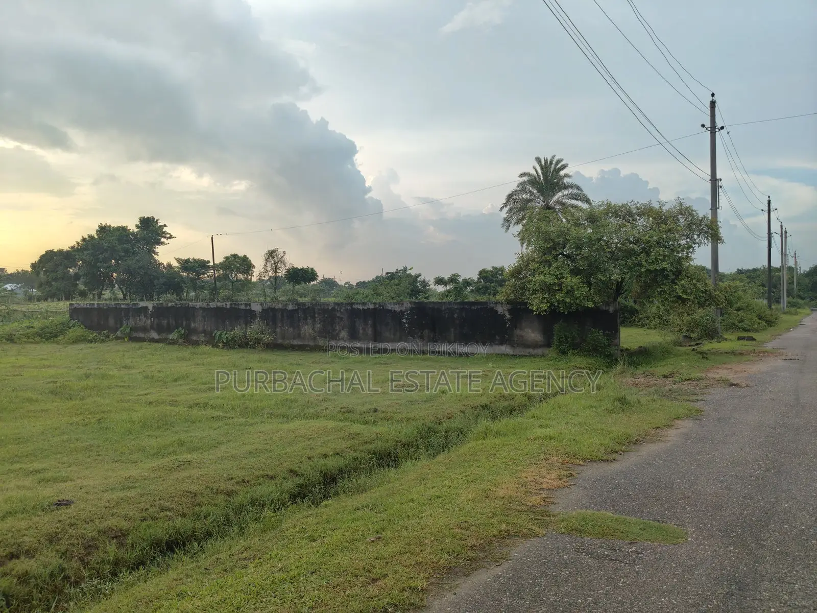 East-Facing 10 Katha Lakeside Plot, RAJUK Purbachal Sector 10 in Purbachal