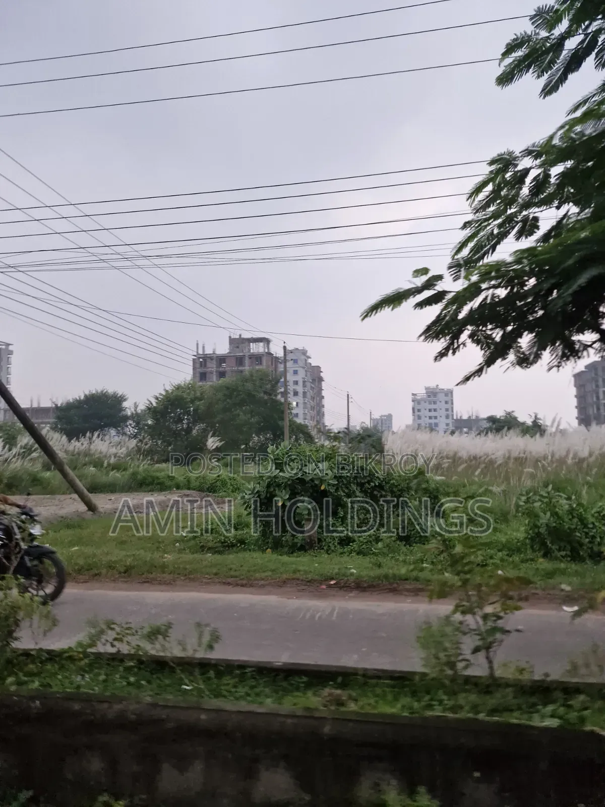 5 Katha Plot for Sale with 130 Feet Road Connection at Aftabnagar Block M Sector 4 in Aftab Nagar