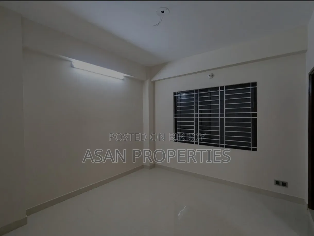 3-Bedroom Apartment in Lake Circus Road, Panthapath for sale in Panthapath