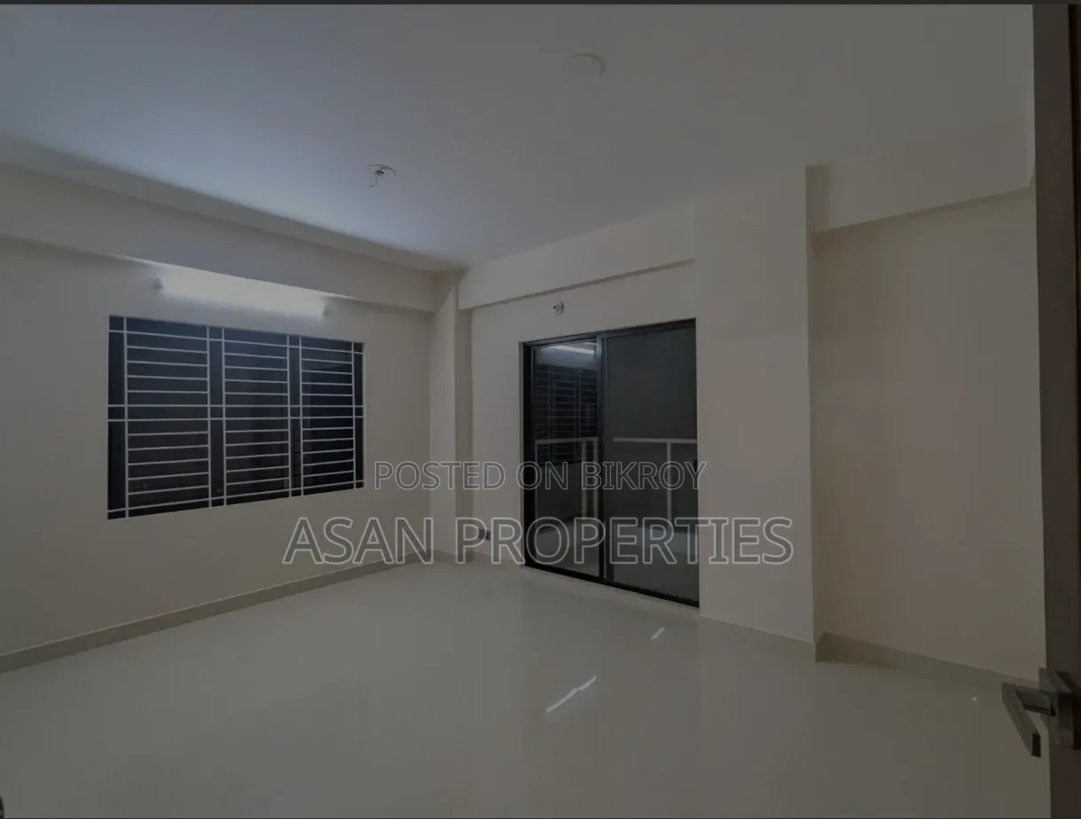 3-Bedroom Apartment in Lake Circus Road, Panthapath for sale in Panthapath