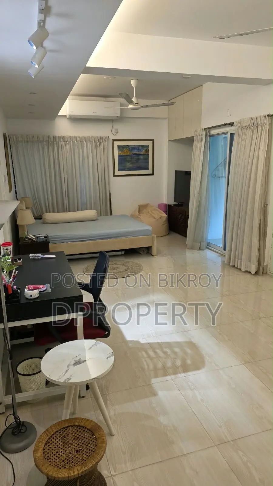 Furnished 4-Bedroom Apartment in Baridhara DOHS for Rent in Baridhara DOHS