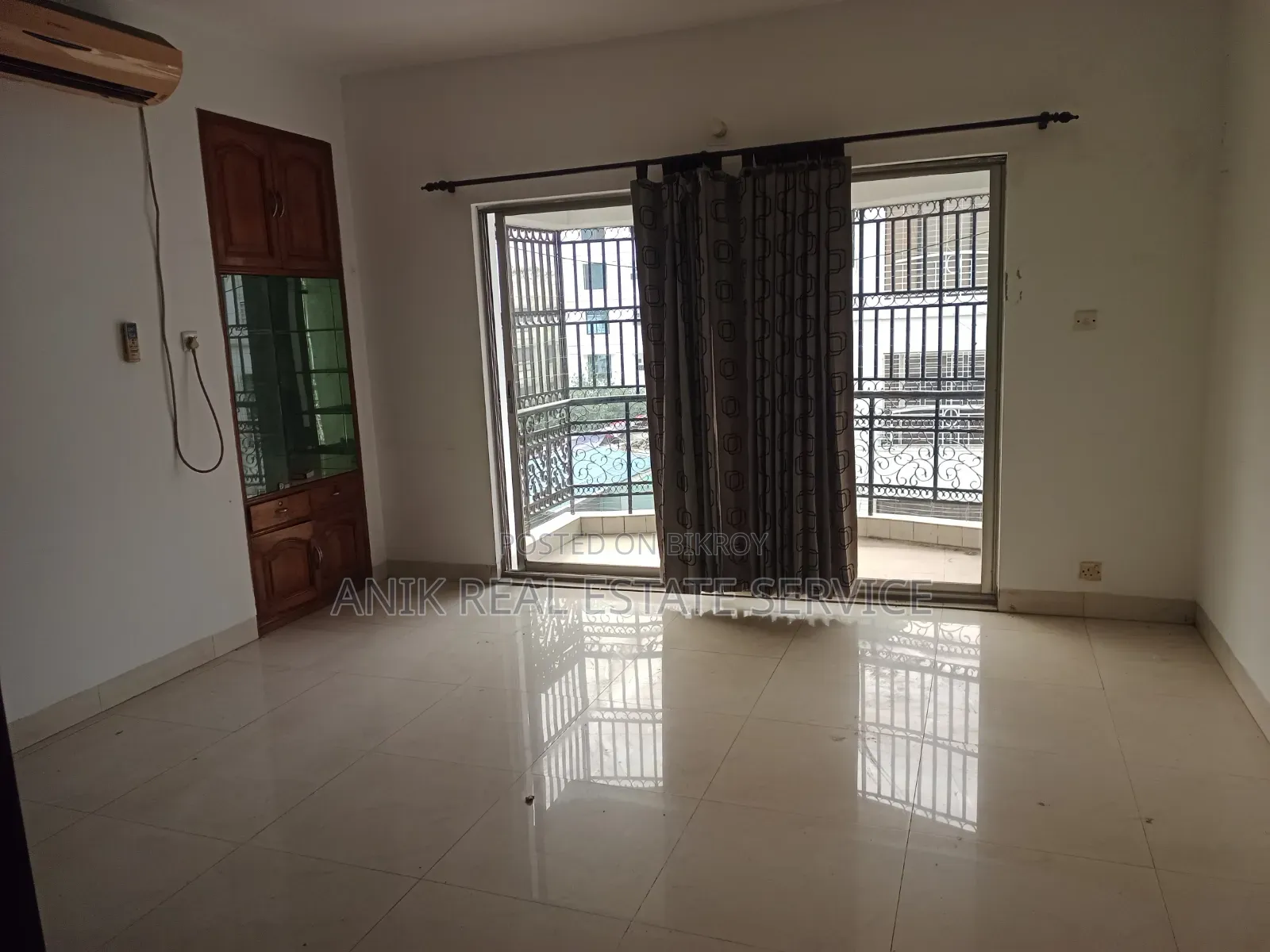 4-Bedroom Apartment in Anik Real Estate, Gulshan for rent in Gulshan