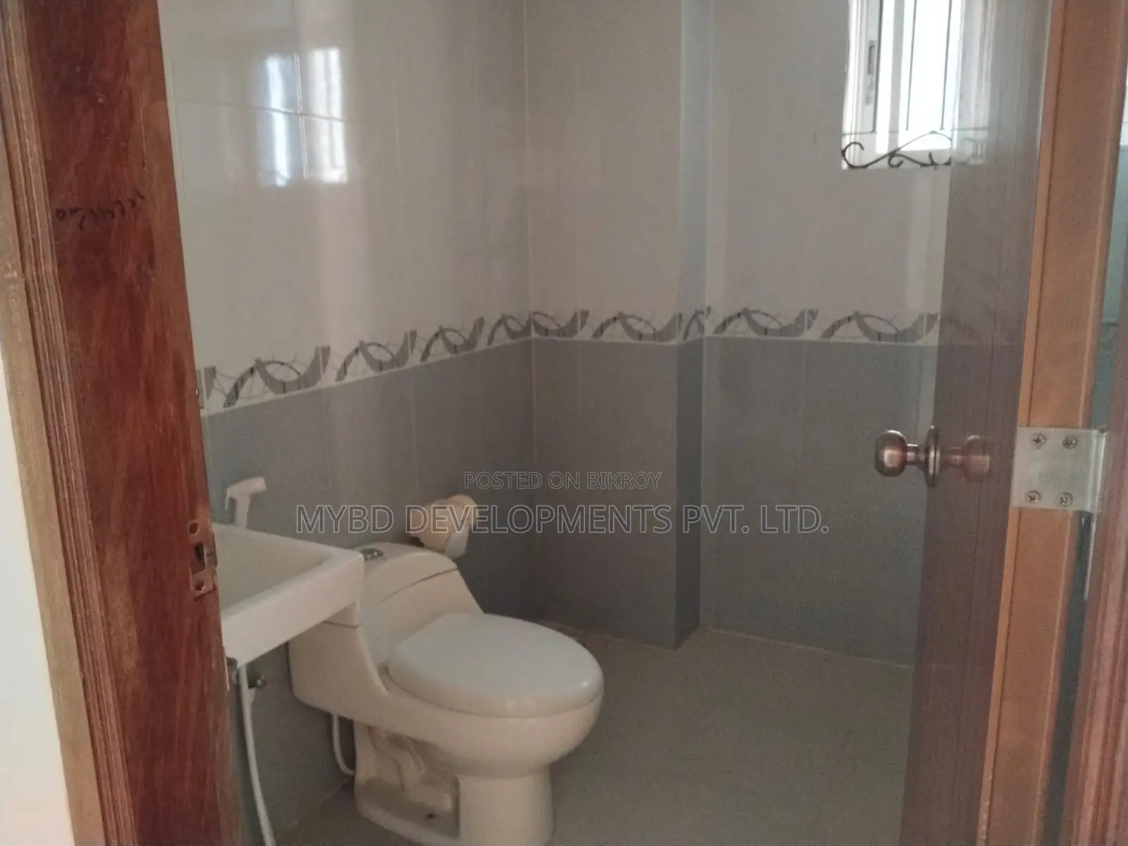 3-Bedroom Apartment in Bashundhara for Sale in Basundhara