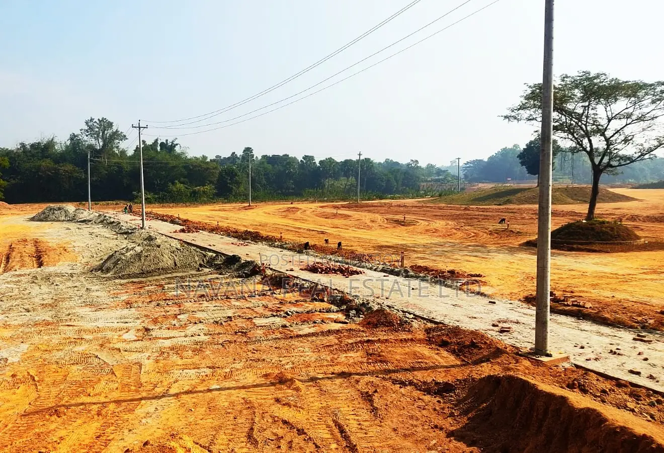 Well-planned housing by Navana Real Estate beside Sector 30, Purbachal in Purbachal