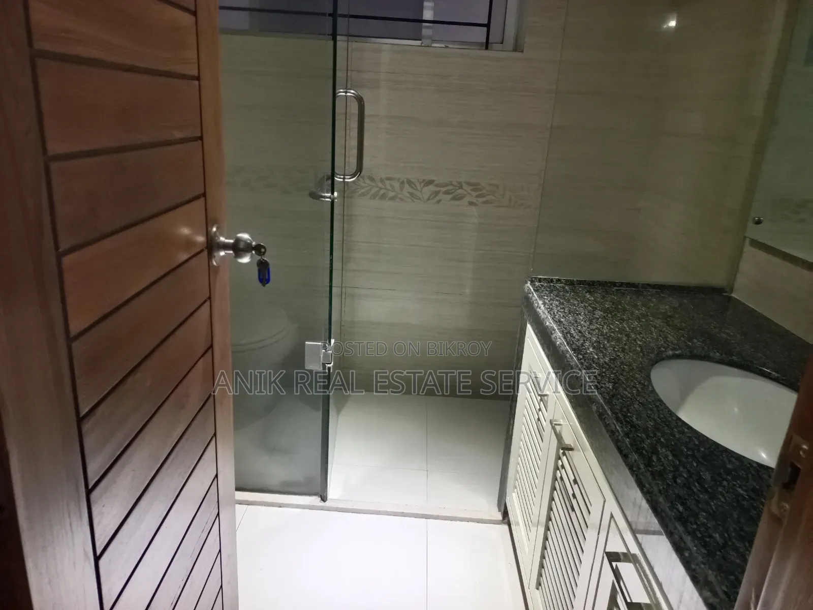 Furnished 3-Bedroom Apartment in Anik Real Estate, Gulshan for rent in Gulshan