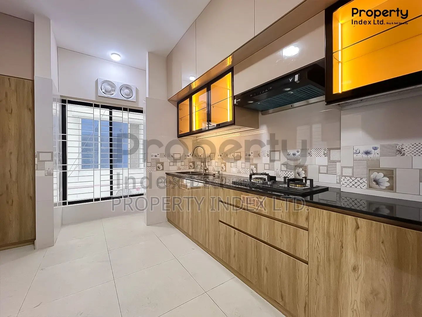 4 Bedroom Apartment in Property Index Ltd, Basundhara for sale in Basundhara