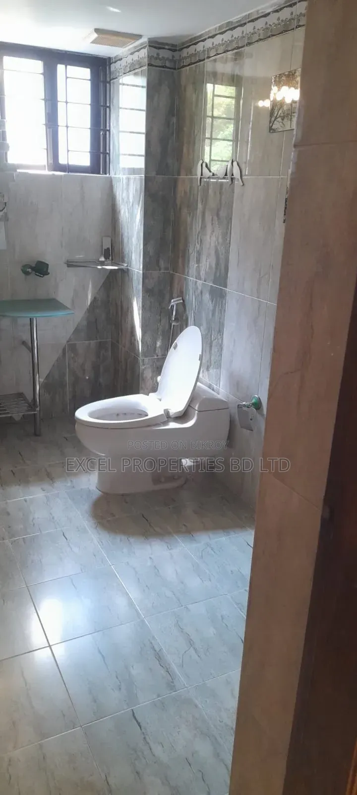 4-Bedroom Apartment in Gulshan for sale in Gulshan